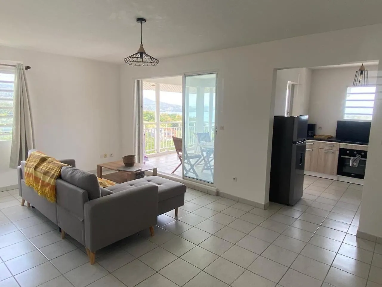 T2 Vue Mer Proche Tartane & Acces Direct Plage La Trinite Martinique